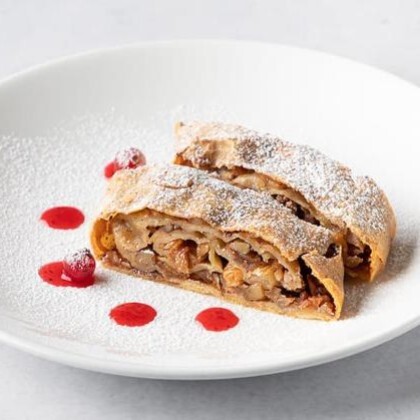 Штрудель с яблоками