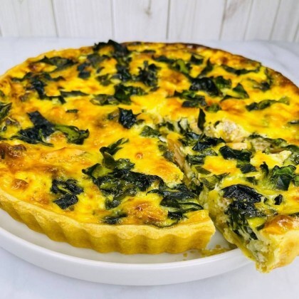 Киш с лососем и шпинатом 24 см. На 10 персон.