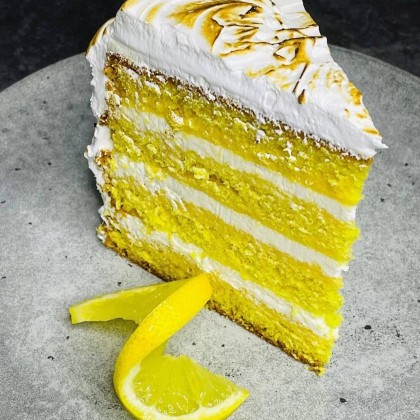 Лимонный торт с меренгой