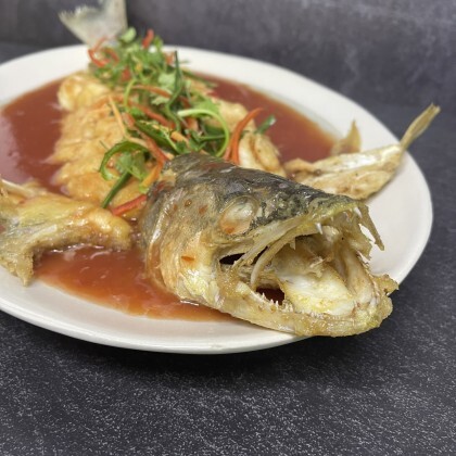 Судак в кисло-сладком соусе