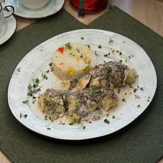 Куриный рулет со шпинатом