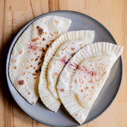 Кутабы с мясом и луком