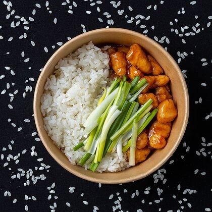 Рис с курицей в кисло-сладком соусе