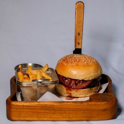 «Ягодный Бургер»