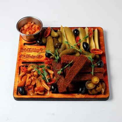 Ассорти из маринадов