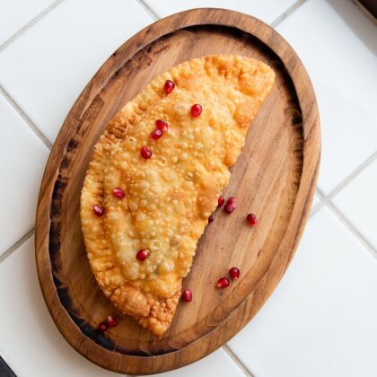 Чебурек с семгой