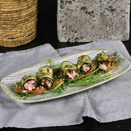 Рулетики из баклажан