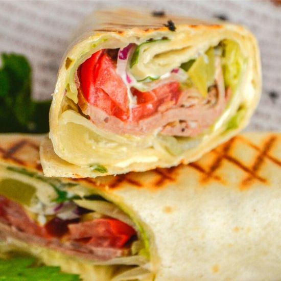 Ролл с цыплёнком