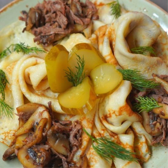 Блины с рваным мясом