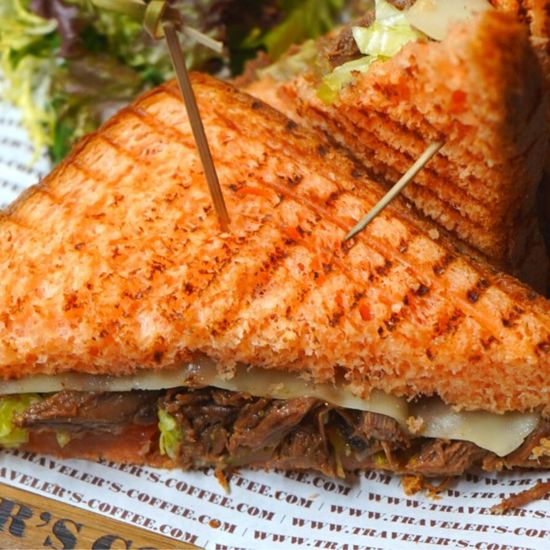 Сэндвич с рваным мясом