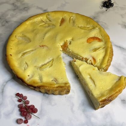 Пирог персик, абрикос. На 10 персон.