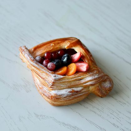 1. Корзинка Малиновая