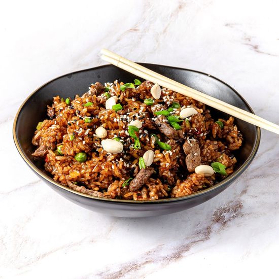 Жаренная говядина с рисом