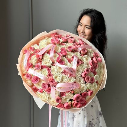 Роскошный круглый букет