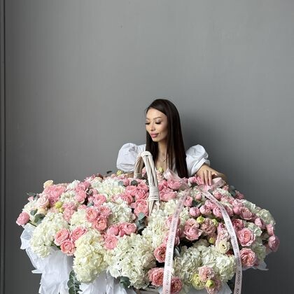 Сборная композиция в корзине (6.6)