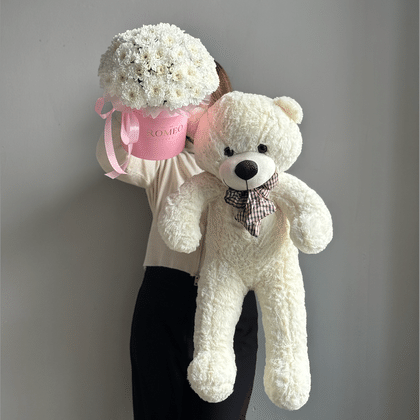 Хризантемы в коробке + мишка 80 см