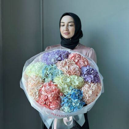 11 гортензий