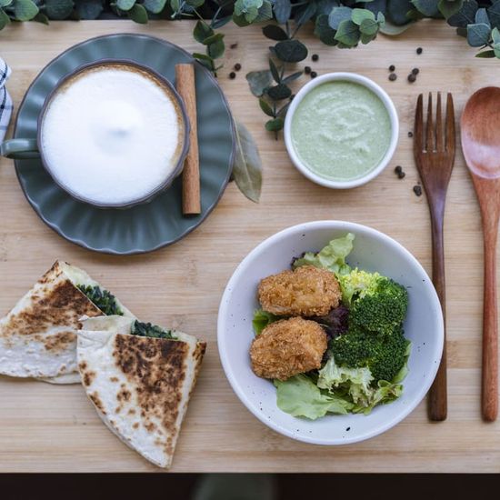 Lunch Set (Quesadilla + Easy Bowl + Beverage) 🌯