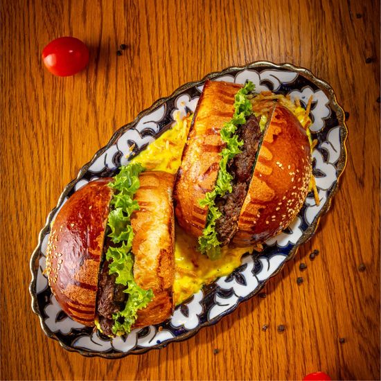 Чизбургер с сыром