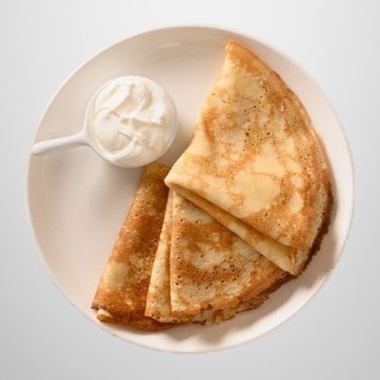 БЛИНЫ СО СМЕТАНОЙ