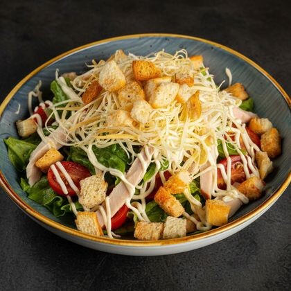 Салат с копченой курицей и чечел