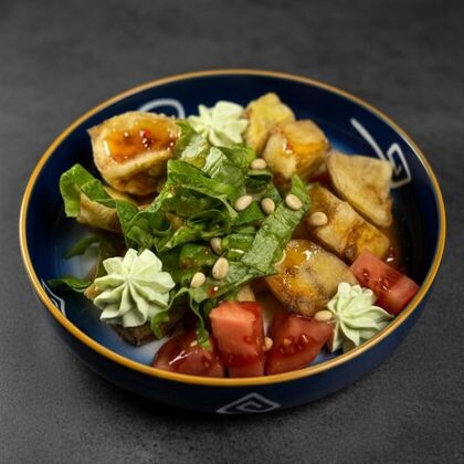 Салат с баклажанами