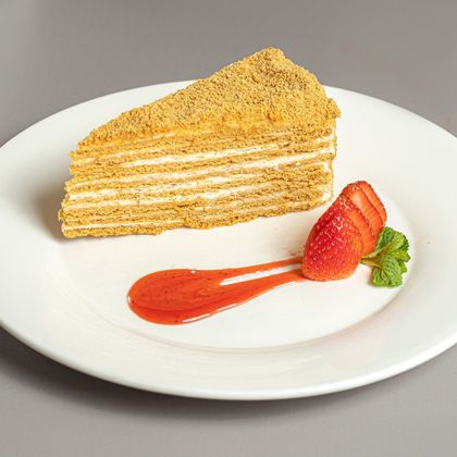 МЕДОВЫЙ ТОРТ