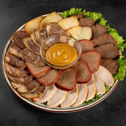 МЯСНАЯ НАРЕЗКА