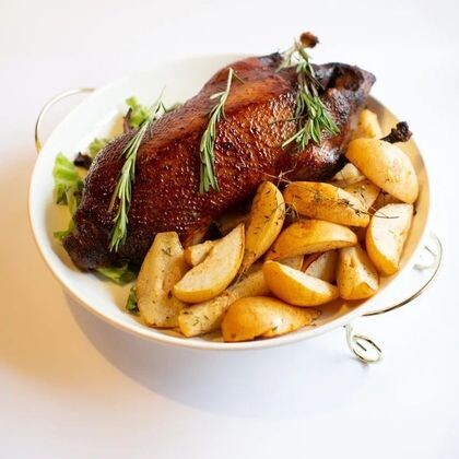 Утка с яблоками