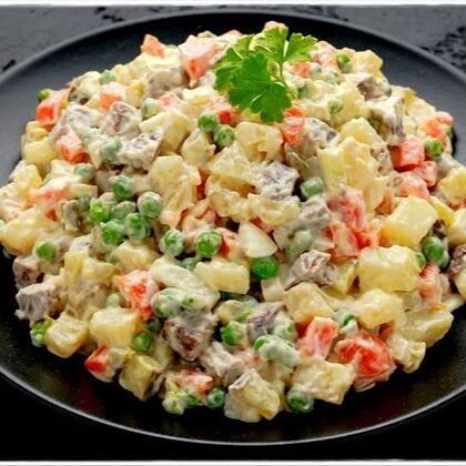 Салат Оливье 0,5