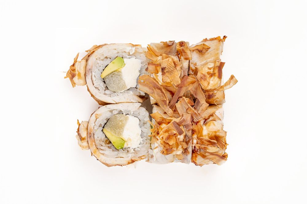 Ролл Груша-угорь-бонито с доставкой в Павлодаре