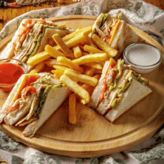 КЛАБ-СЭНДВИЧ С КУРИЦЕЙ