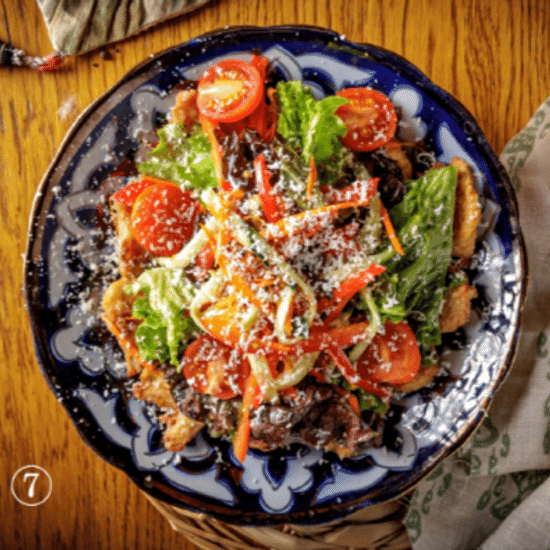 САЛАТ С ХРУСТЯШЕЙ КУРИЦОЙ