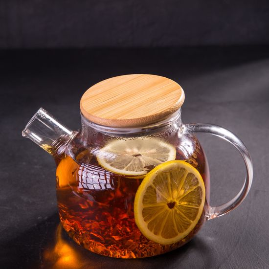 Чай чёрный с лимоном