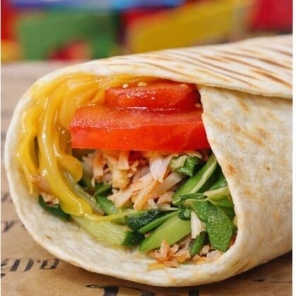 Тортилья с копченой грудкой