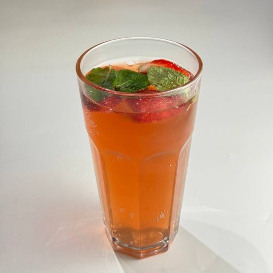 Клубничный 0,4л