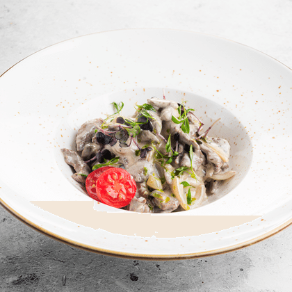 Телятина с грибами и сливками