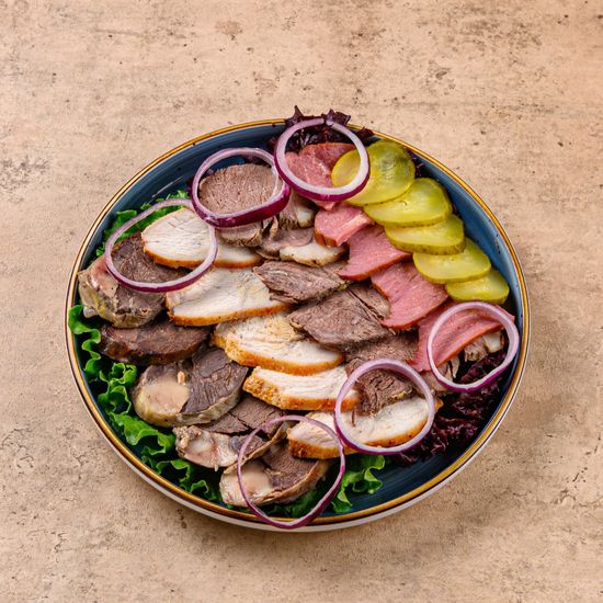 Мясная нарезка