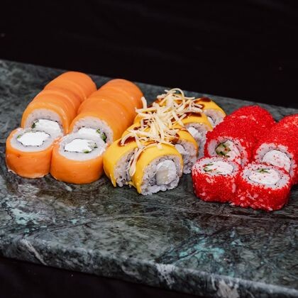 Сет Три Вкуса 24шт