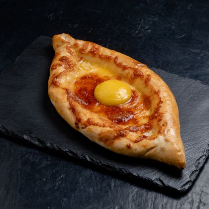 Хачапури по-аджарски