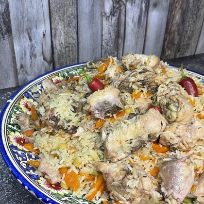 Плов из курицы на 10 персон.