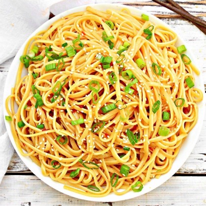 Udon with sesame sauce