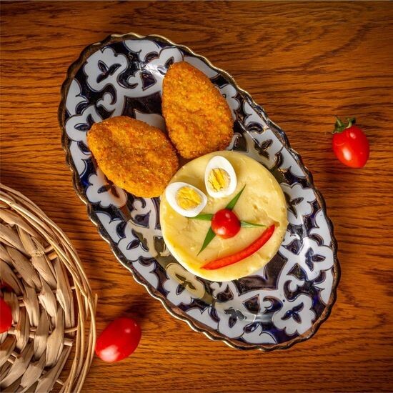 КУРИНЫЕ КОТЛЕТЫ С ПЮРЕ