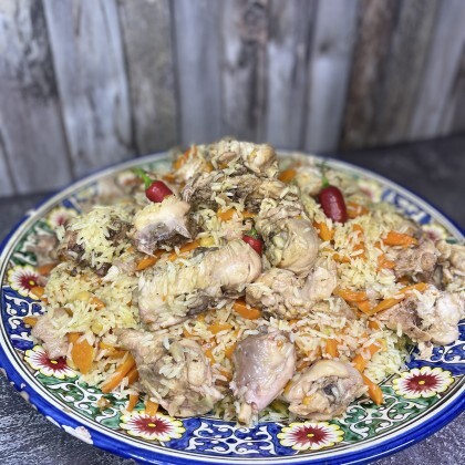 Плов из курицы на 20 персон.