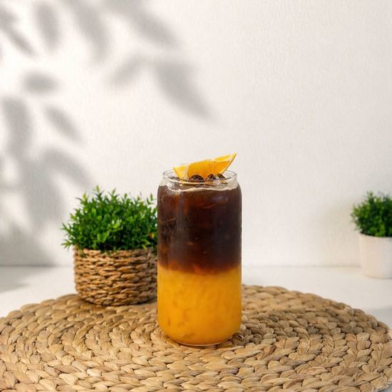 Iced Orange Americano • 35kcal • P1