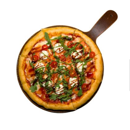 Пицца с семгой и рукколой