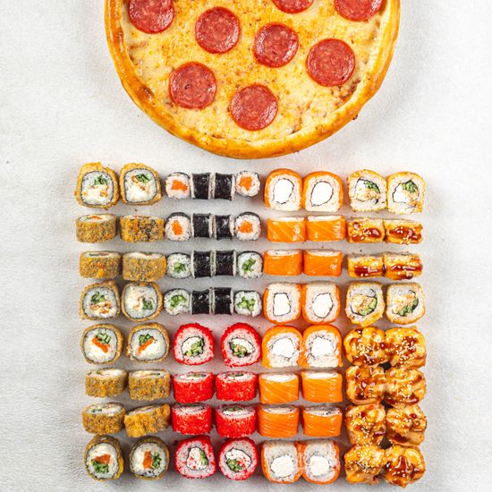 Сет «Венеция» - 72 шт + пицца  «Пепперони» в подарок