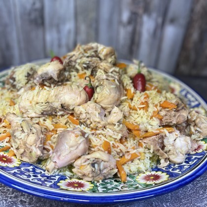 Плов из курицы на 15 персон.